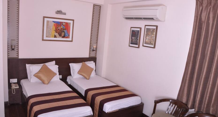 Hotel Taj Nagri Phase 1, Agra 3